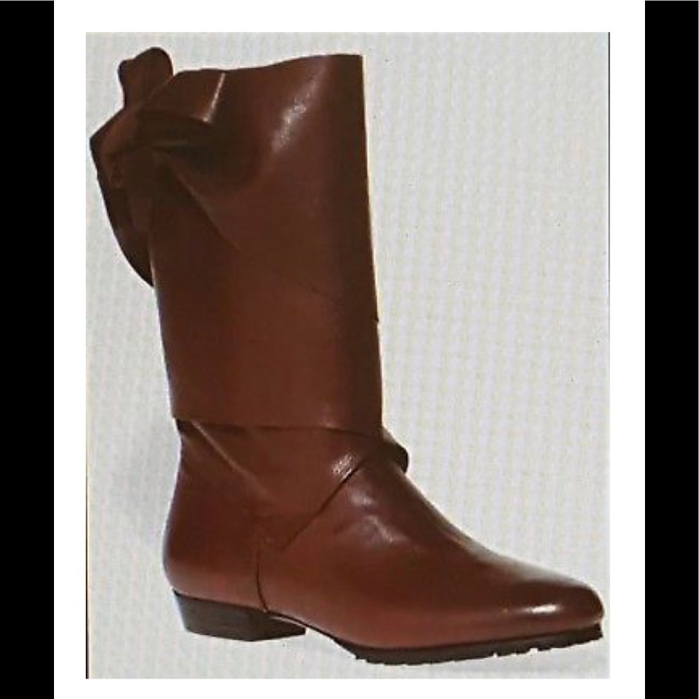 Donald Pliner by Lisa Soft Leather Wrap Boots
